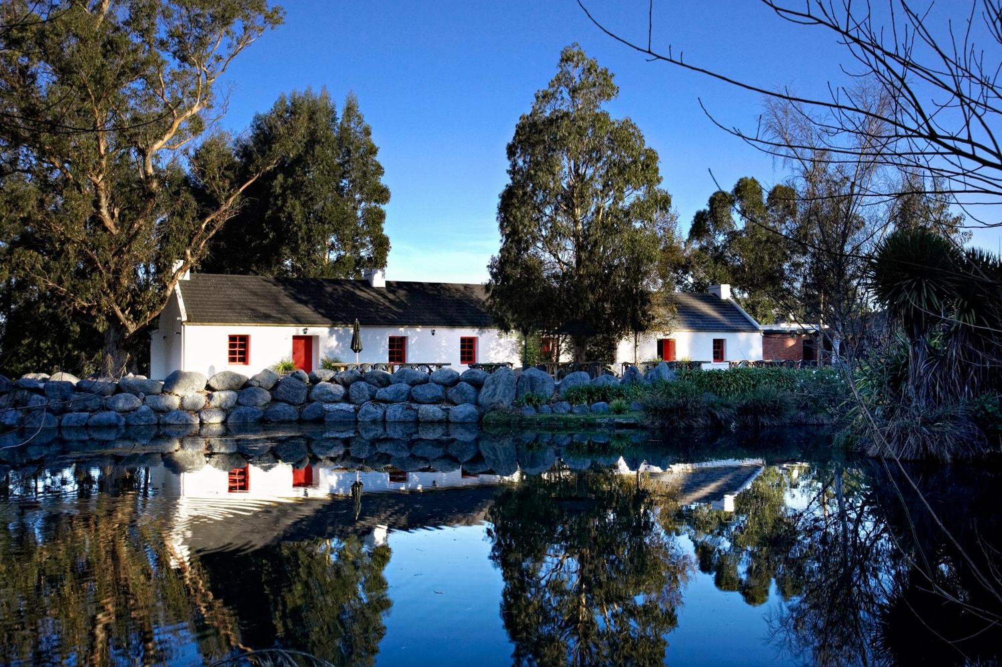 Donegal House Hotel Kaikoura Buitenkant foto